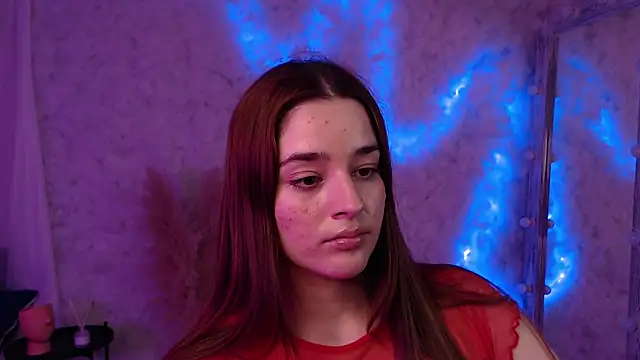 Snapshot of Lolly_lipss_ chatting on 12/23/24, 07:09 Lolly lipss online show from 12/23/24, 07:09