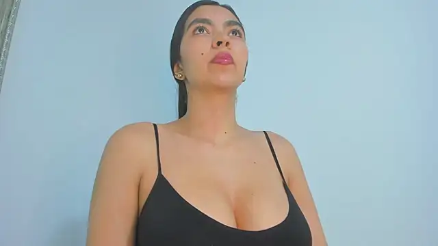 nathyy garcia online show from 11/22/25, 04:11