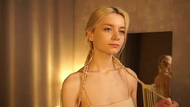 Hi my name is online show from 03/04/25, 08:27