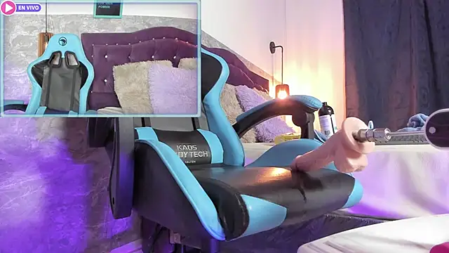 Little lili19 online show from 01/23/25, 12:14