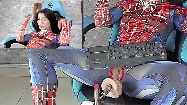 Little lili19 online show from 01/24/25, 09:05