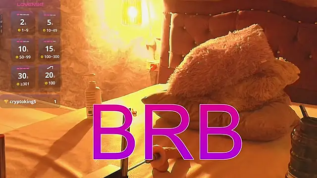 Little lili19 online show from 02/17/25, 11:53