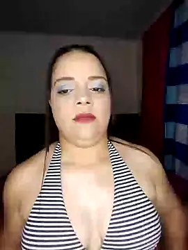 Snapshot of AriaYummy chatting on 12/31/24, 02:51 AriaYummy online show from 12/31/24, 02:51