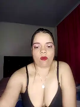 Snapshot of AriaYummy chatting on 02/01/25, 02:47 AriaYummy online show from 02/01/25, 02:47