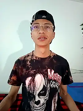 Snapshot of codysmith chatting on 02/19/25, 06:00 codysmith online show from 02/19/25, 06:00