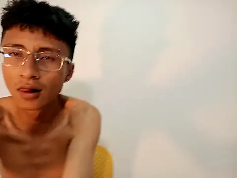 Snapshot of codysmith chatting on 03/22/25, 04:03 codysmith online show from 03/22/25, 04:03