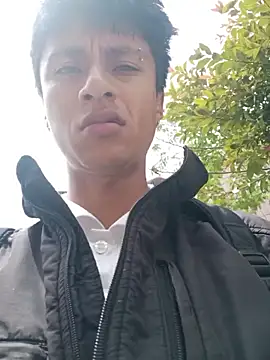 Snapshot of codysmith chatting on 10/28/25, 05:15 codysmith online show from 10/28/25, 05:15