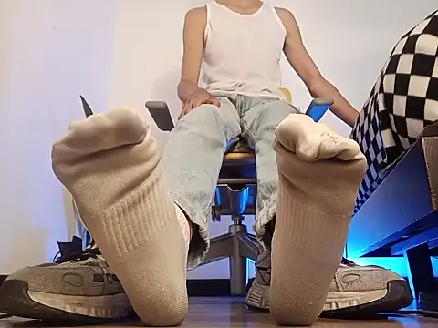 Snapshot of codysmith chatting on 11/08/25, 01:00 codysmith online show from 11/08/25, 01:00