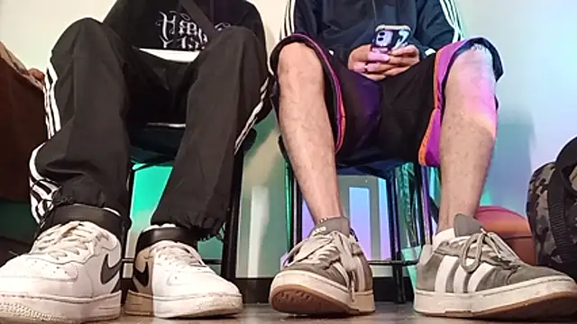 codysmith online show from 04/18/26, 03:43