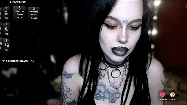 Snapshot of alexx_succubus chatting on 04/04/26, 12:42 alexx succubus online show from 04/04/26, 12:42