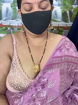 FlatVincy4 online show from 09/28/25, 06:30