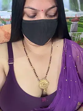 FlatVincy4 online show from 10/26/25, 04:18