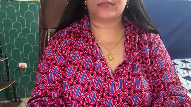 FlatVincy4 online show from 07/16/26, 03:40