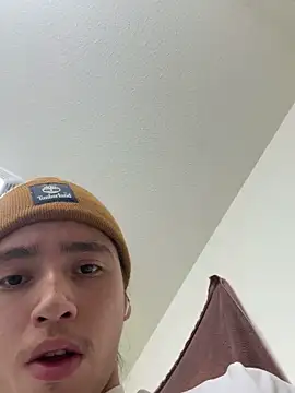 qbaby96 online show from 12/28/24, 08:36