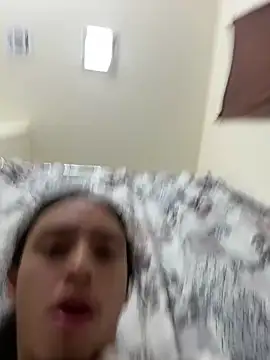 qbaby96 online show from 12/29/24, 01:49