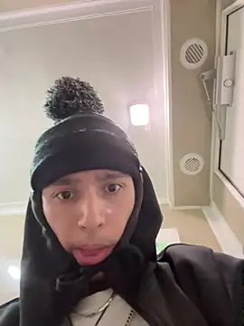 qbaby96 online show from 02/14/25, 11:21