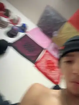 qbaby96 online show from 09/29/25, 07:19