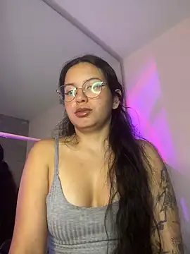 Rosita forever  online show from 04/18/26, 07:58