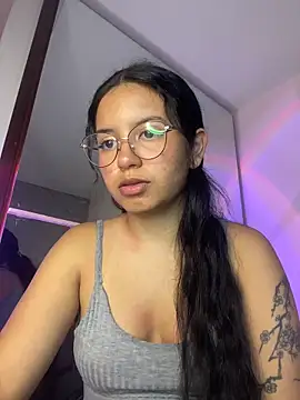 Rosita forever  online show from 04/23/26, 04:42