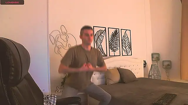 Devin Jay online show from 01/19/25, 04:36