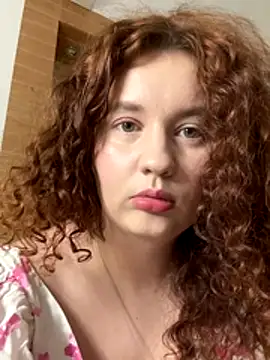 Snapshot of Anna_Desire_ chatting on 11/30/25, 02:32 Anna Desire online show from 11/30/25, 02:32