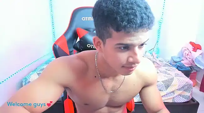 Snapshot of oliver_thompsson7 chatting on 01/05/25, 05:41 oliver thompsson7 online show from 01/05/25, 05:41