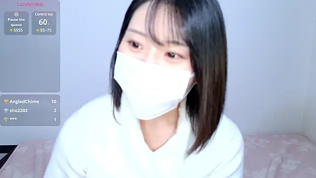 Snapshot of UYU_man chatting on 01/04/25, 09:31 UYU man online show from 01/04/25, 09:31