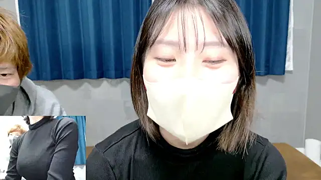 Snapshot of UYU_man chatting on 03/07/25, 05:28 UYU man online show from 03/07/25, 05:28