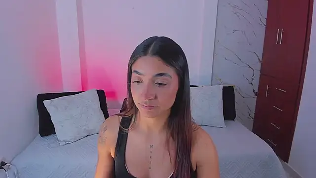 martina roldam online show from 03/20/26, 03:11