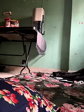 Snapshot of GildanK18 chatting on 12/22/25, 09:50 GildanK18 online show from 12/22/25, 09:50