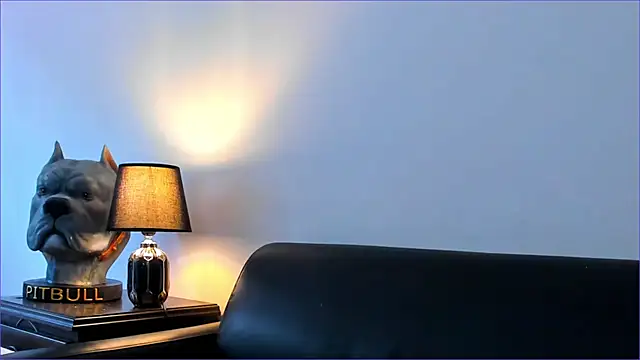 BradLeon  online show from 10/08/25, 05:54