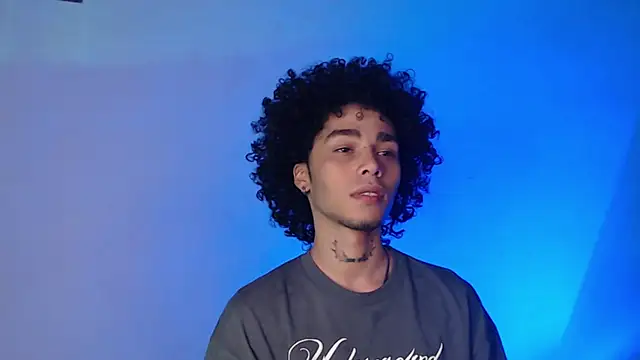 Snapshot of seven7xis chatting on 01/30/25, 05:09 seven7xis online show from 01/30/25, 05:09