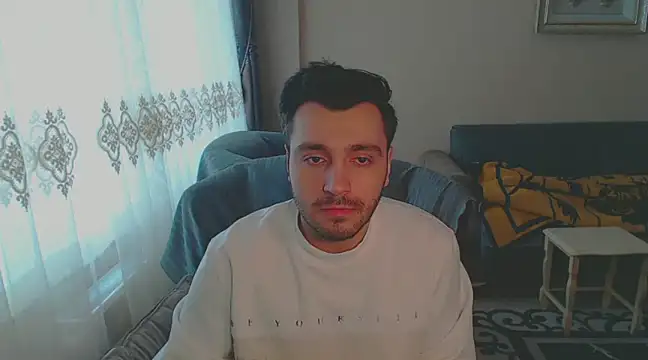 handsomeee04 online show from 02/03/25, 12:03