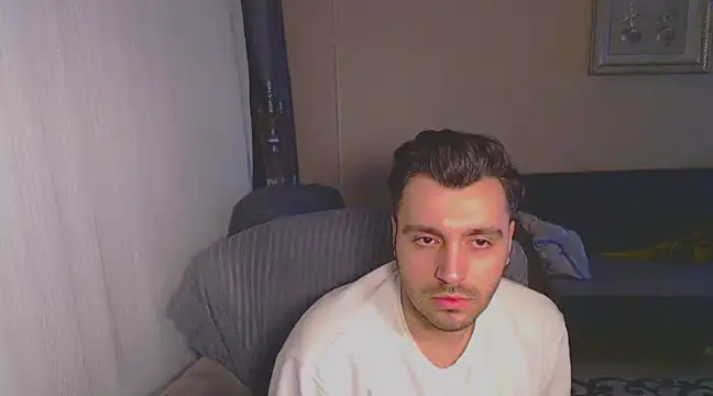 handsomeee04 online show from 02/28/25, 09:55