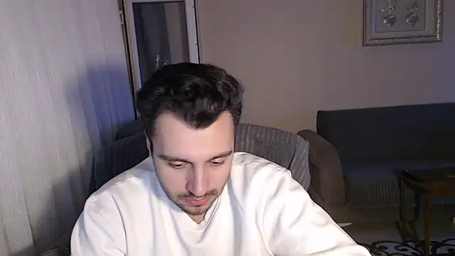 handsomeee04 online show from 10/10/25, 09:58