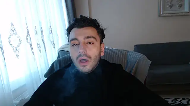 handsomeee04 online show from 12/17/25, 05:57