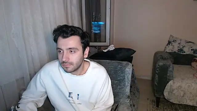 handsomeee04 online show from 04/24/26, 02:25