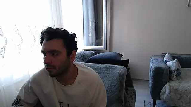 handsomeee04 online show from 04/24/26, 02:30