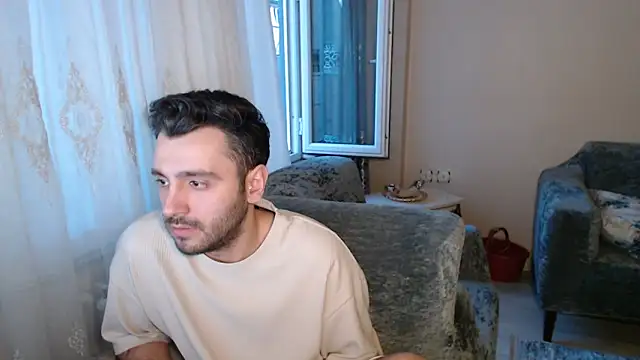 handsomeee04 online show from 05/15/26, 10:50