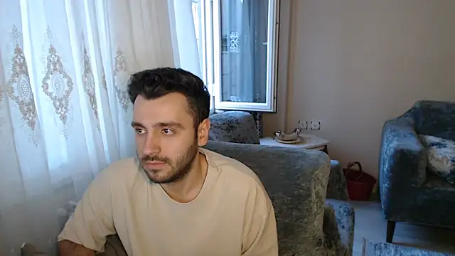 handsomeee04 online show from 05/16/26, 12:40