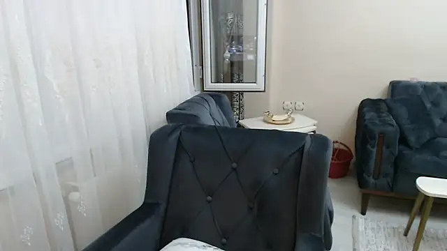 handsomeee04 online show from 05/29/26, 08:40