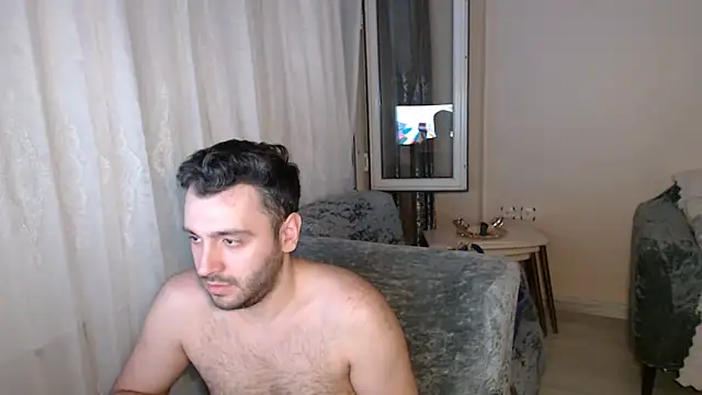 handsomeee04 online show from 06/30/26, 10:11