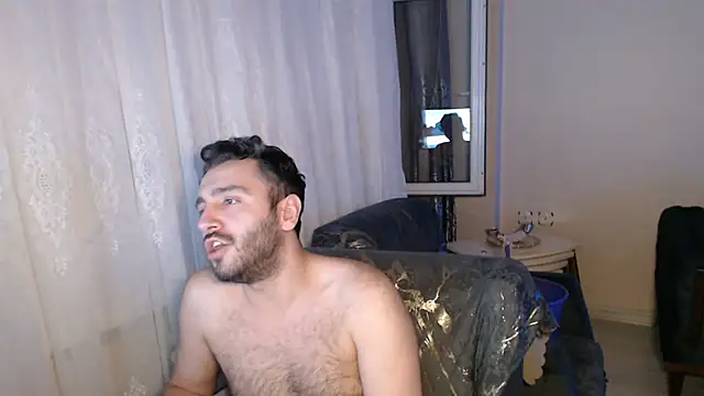 handsomeee04 online show from 07/09/26, 10:03
