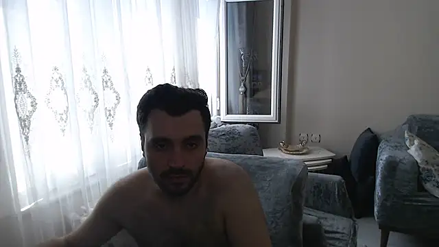 handsomeee04 online show from 07/21/26, 12:07