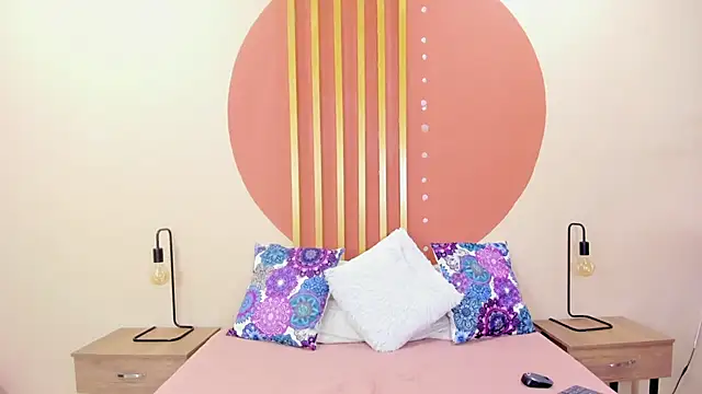 Nicole Angels  online show from 02/02/25, 02:02