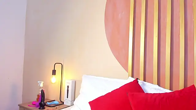 Nicole Angels  online show from 12/15/25, 07:51