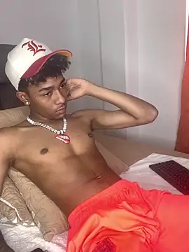Snapshot of Boy_cock18 chatting on 01/20/25, 11:35 Boy cock18 online show from 01/20/25, 11:35