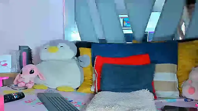 Snapshot of supradoll chatting on 03/19/25, 10:09 supradoll online show from 03/19/25, 10:09