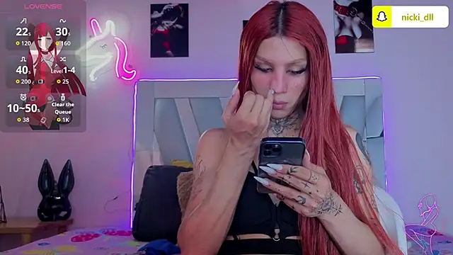 Snapshot of supradoll chatting on 09/14/25, 07:13 supradoll online show from 09/14/25, 07:13