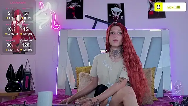 Snapshot of supradoll chatting on 09/21/25, 05:25 supradoll online show from 09/21/25, 05:25